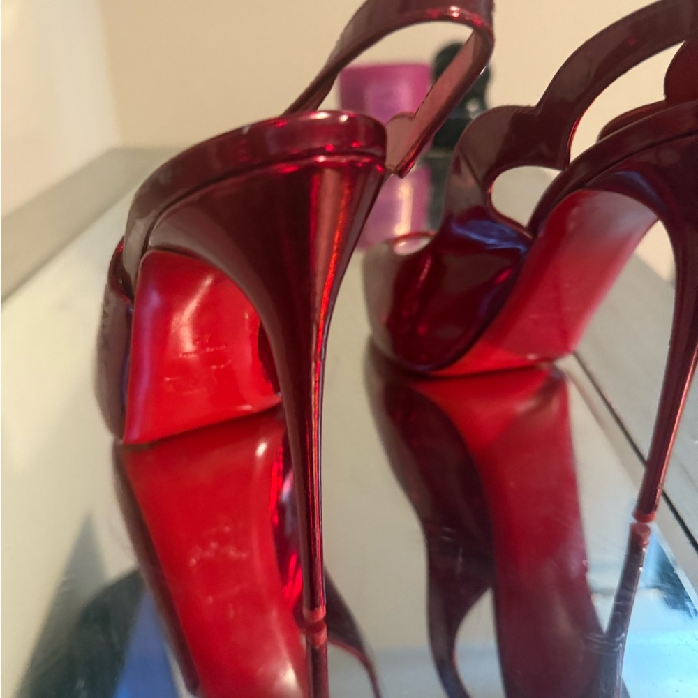 Elegant Red Peep-Toe Stilettos Red Bottoms Authentic - Picture 3 of 6